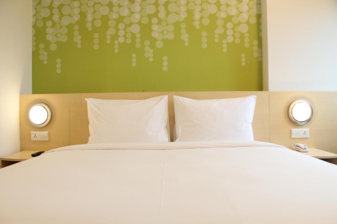 Zest Parang Raja Solo By Swiss-Belhotel International Bonorejo Extérieur photo