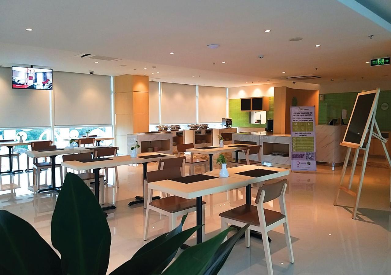 Zest Parang Raja Solo By Swiss-Belhotel International Bonorejo Extérieur photo