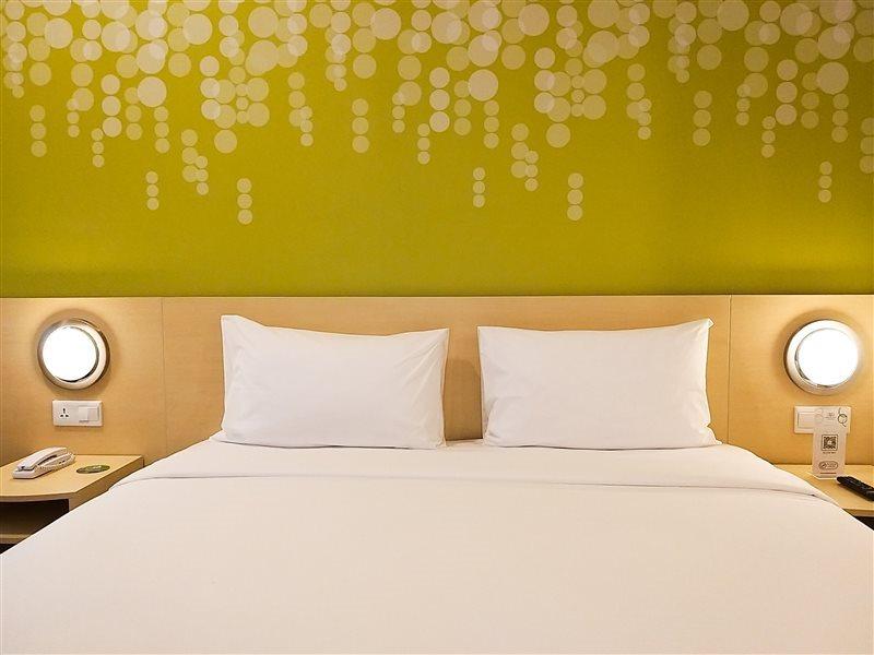 Zest Parang Raja Solo By Swiss-Belhotel International Bonorejo Extérieur photo