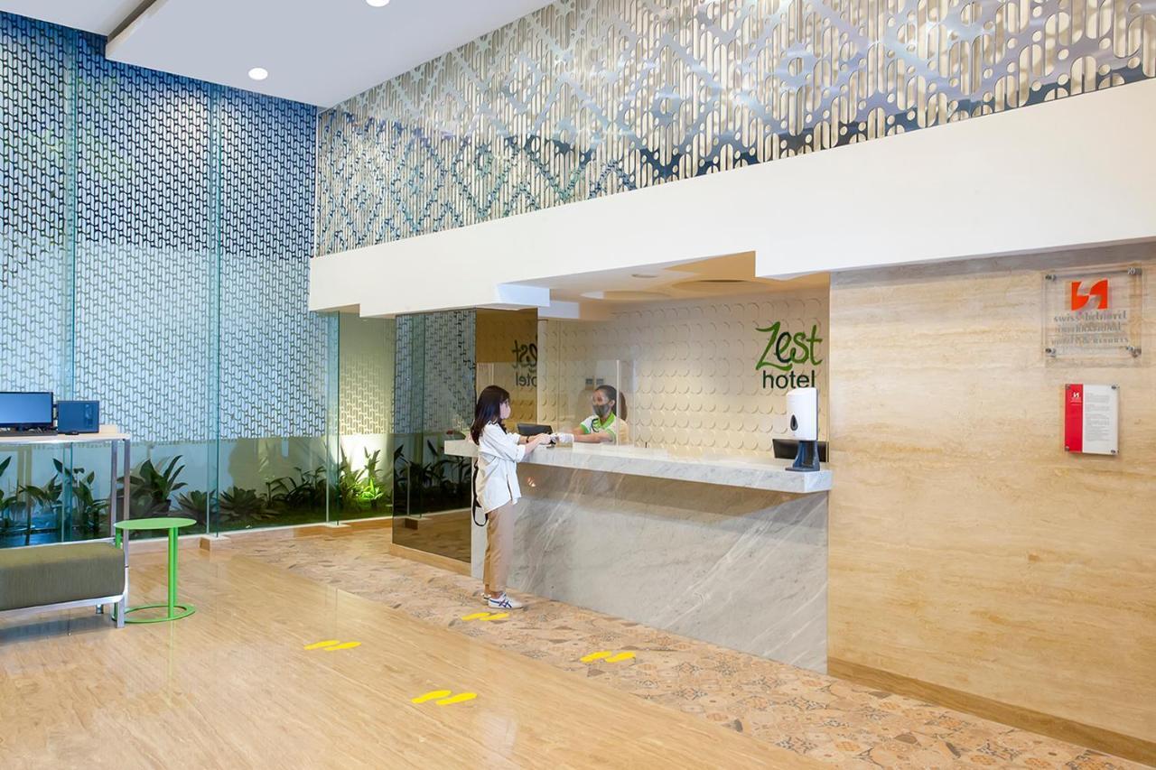 Zest Parang Raja Solo By Swiss-Belhotel International Bonorejo Extérieur photo
